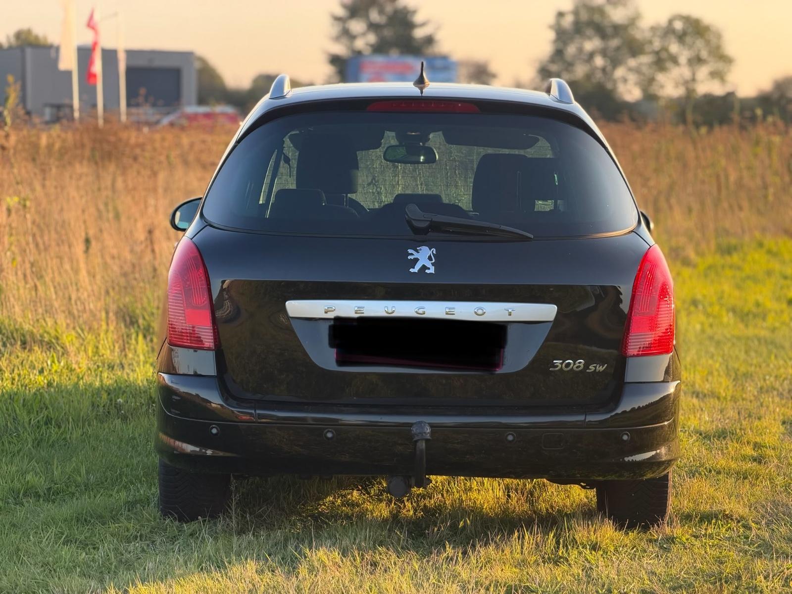 Peugeot 308 2011 — photo 6