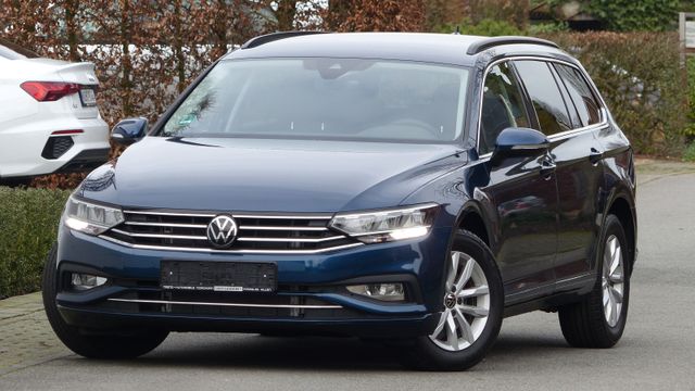 Volkswagen PASSAT+BUSINESS+DSG+NAV+ACC+TRAVEL-ASS+AHK+APP+L