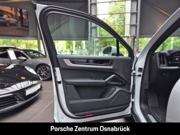 Porsche Cayenne - 4