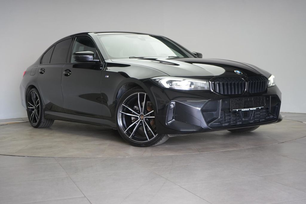 Image of BMW 320