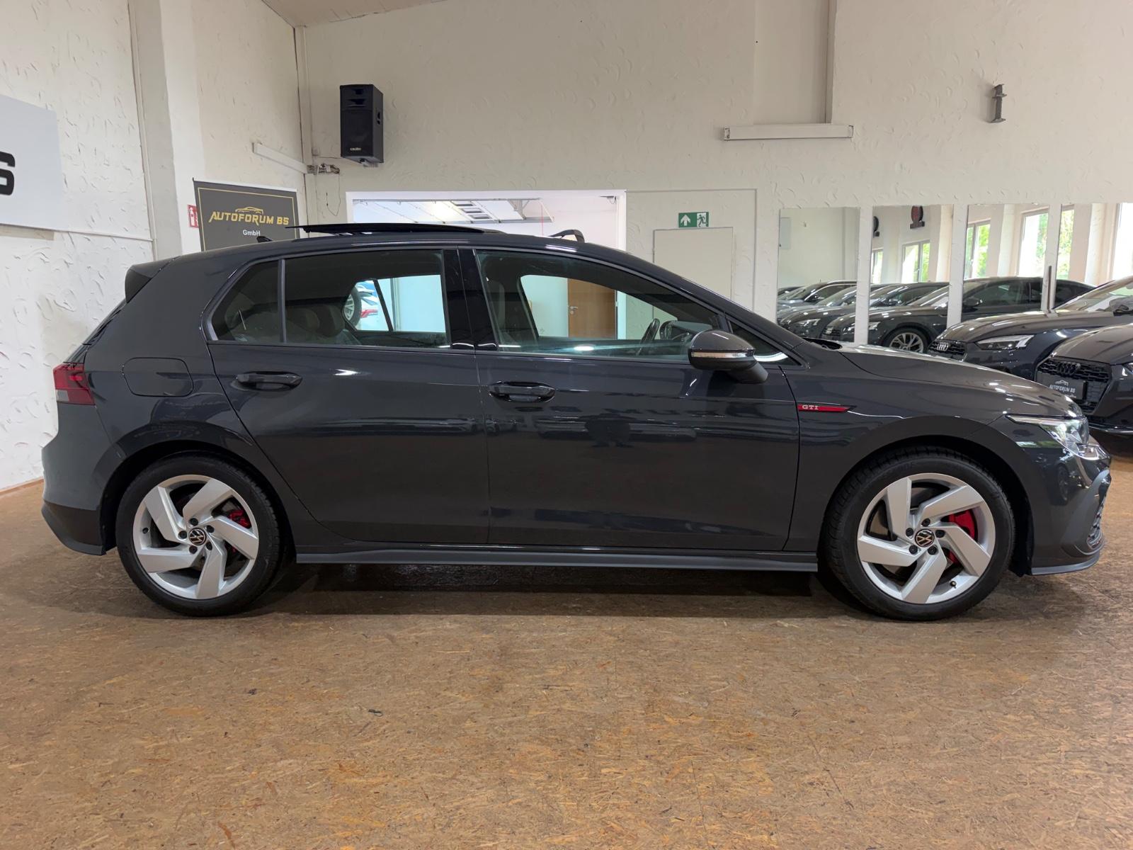 Volkswagen Golf VIII Lim. GTI 2.0/PANO/CAM/IQ/SHZ/17", миниатюра 6