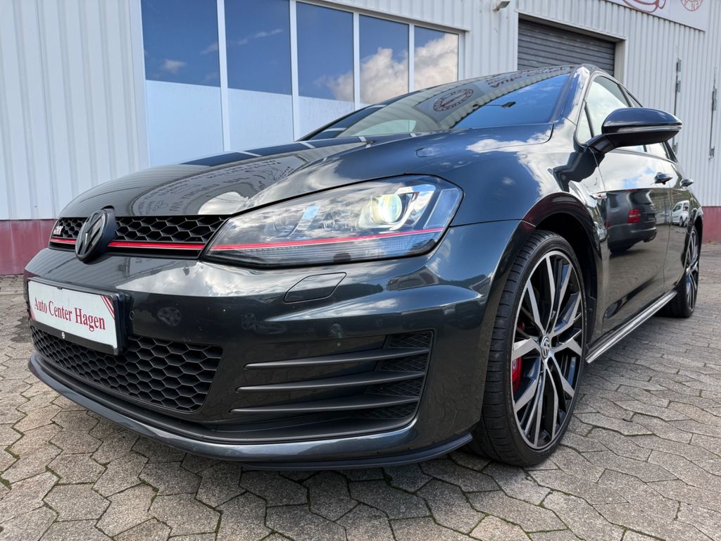 Image of Volkswagen Golf