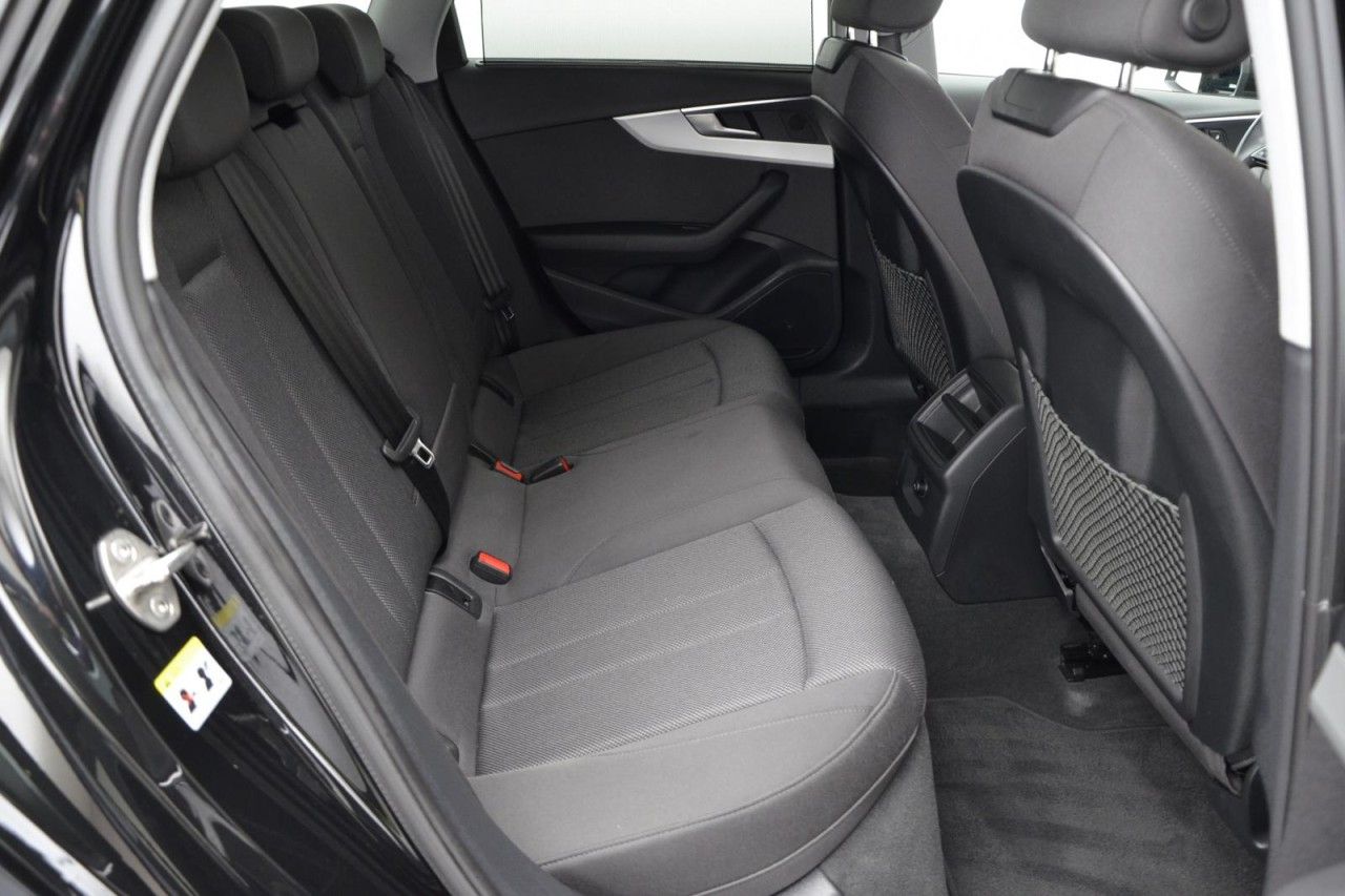 Fahrzeugabbildung Audi A4 Avant advanced 35 TDI 120kW S tr. Navi LED AH