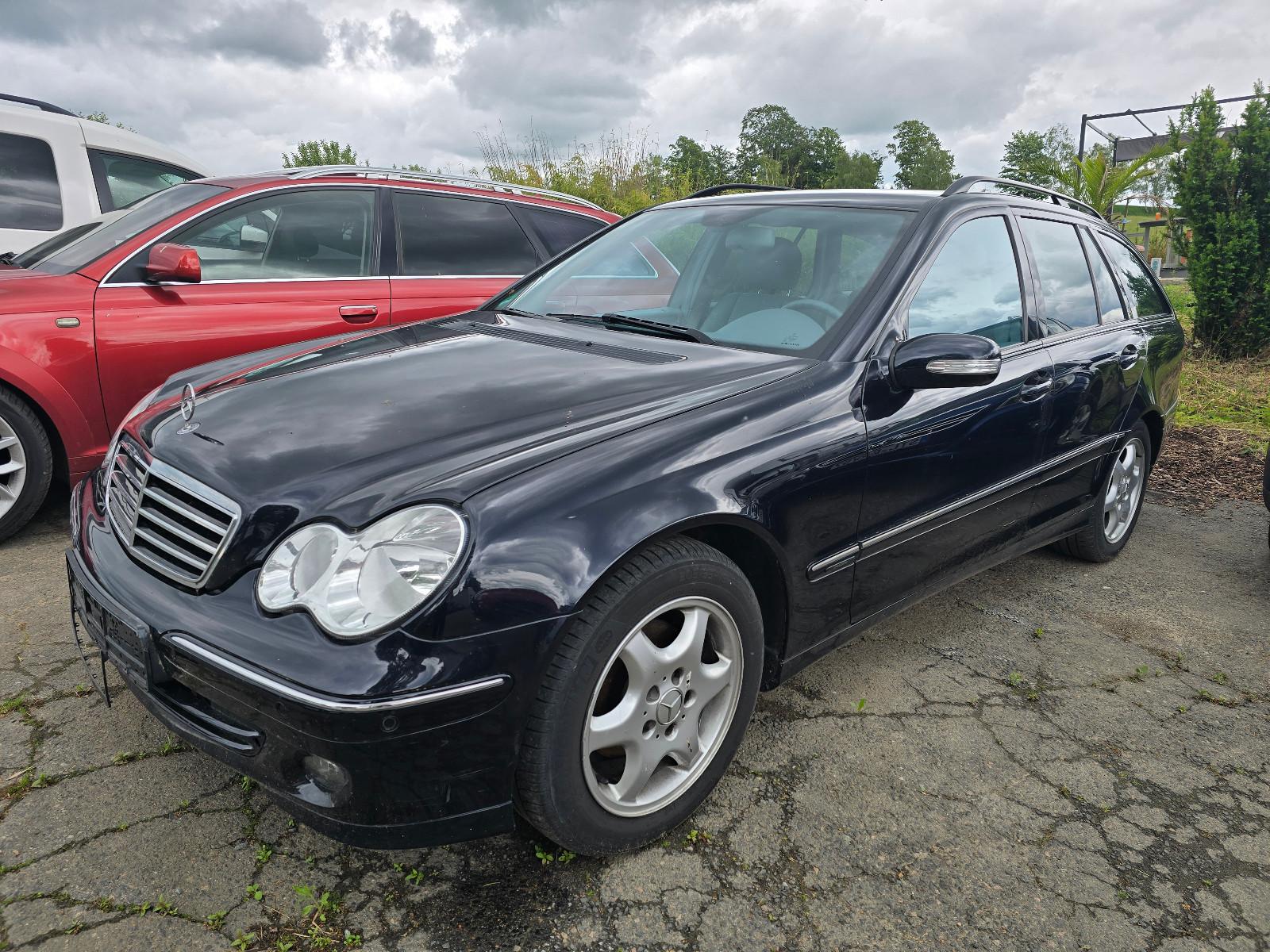 Mercedes-Benz C 220 CDI T AVANTGARDE AHK Navi SHZ