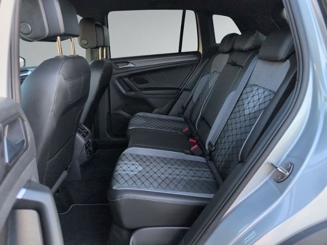 Tiguan 2.0 TDI R-LINE 4MOTION AHK+IQ.LIGHT+eHECK
