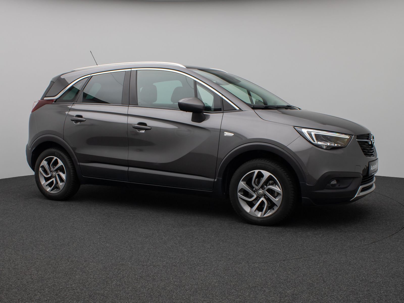 Fahrzeugabbildung Opel Crossland Innovation Kamera Navi L-hzg LED AHK