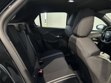 Fotografie 7 des Opel Corsa 1.2 Direct Injection Turbo GS