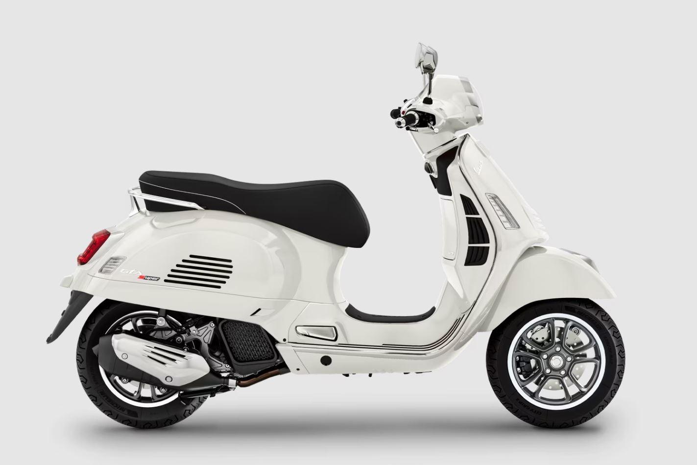 Vespa GTS Super 125