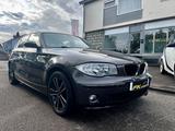 BMW 120 Baureihe 1 Lim. 120i - BMW 120 aus 2005: 120i