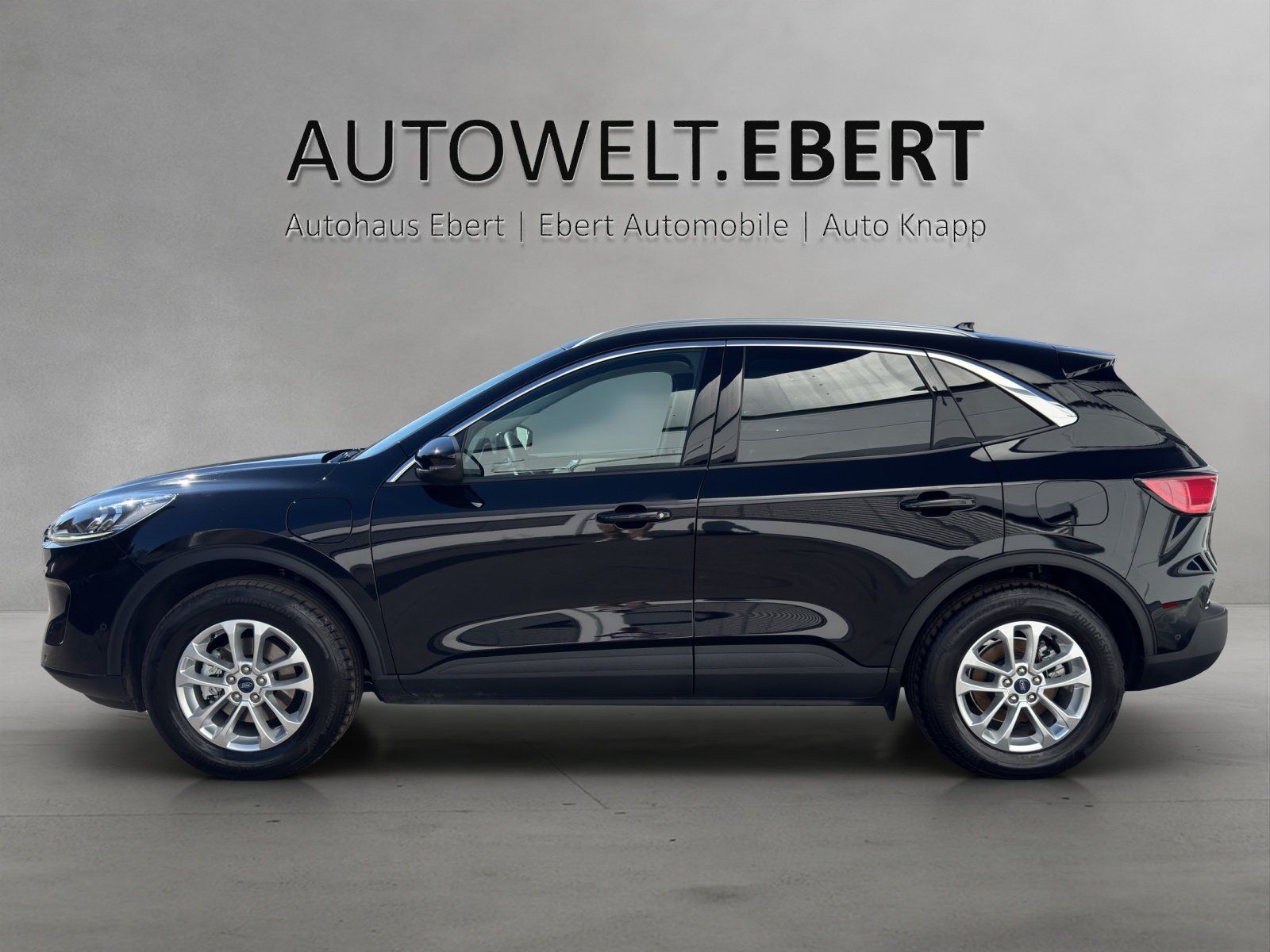 Fahrzeugabbildung Ford Kuga 2.5 PHEV Titanium X Aut./ACC/KAMERA/HUD/B&O