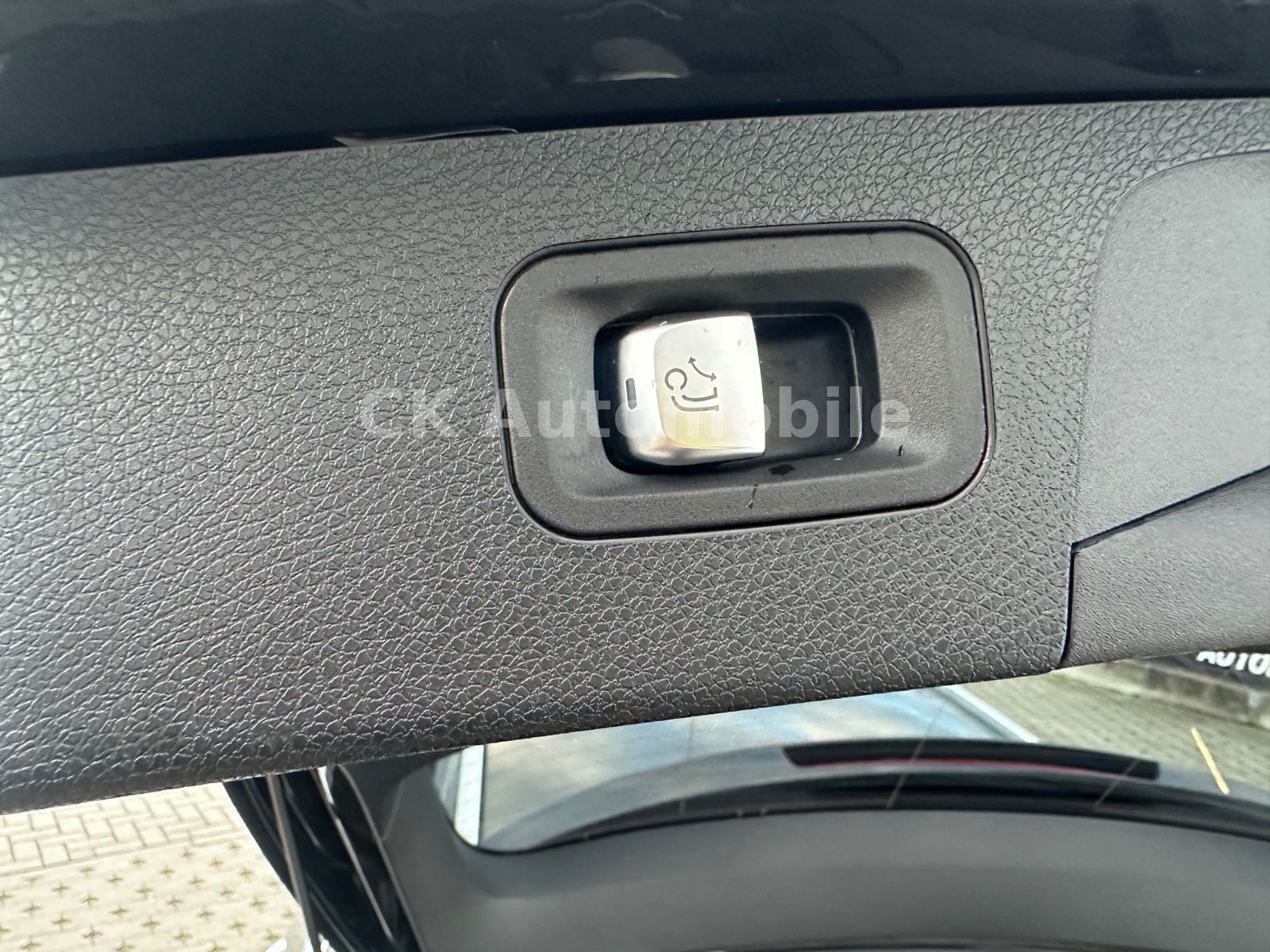 Fahrzeugabbildung Mercedes-Benz E 300de T 4Matic Avantgarde/Navi/360°Kam/LED/AHK