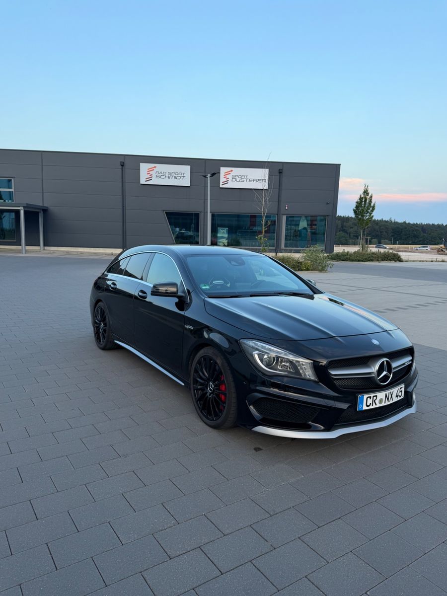 MERCEDES-BENZ Mercedes-Benz CLA 45 AMG Shooting Brake 2015 