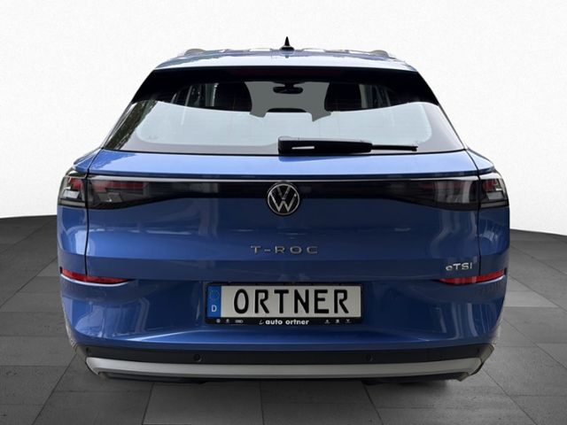 Fahrzeugabbildung Volkswagen T-Roc LIFE 1,5 eTSI DSG NAVI LED SHZ KEYLESS KAM