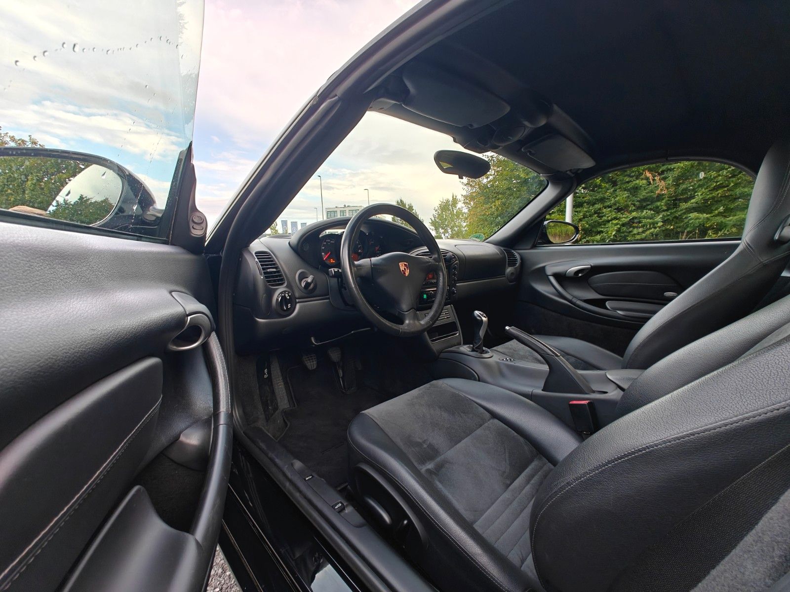 Fahrzeugabbildung Porsche Boxster 986 2.7 Cabrio - WENIG KM, HU NEU! -
