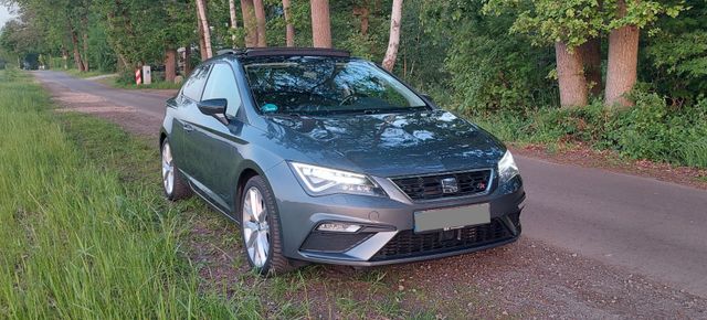 SEAT Leon SC 1.8 TSI 132kW FR ,ACC, Pano, PDC, RFK