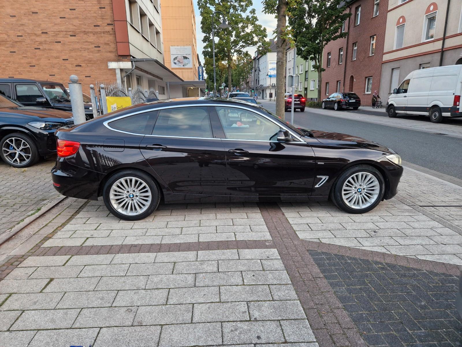 BMW 328i Gran Turismo*Xenon*Navi*Cam*Leder*Head-Up*