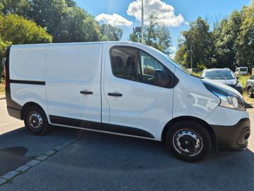 Renault Trafic - 2
