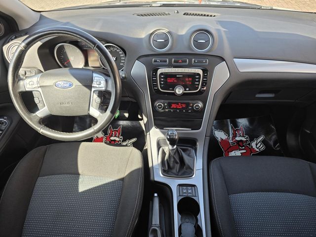 FORD Mondeo — Foto 18