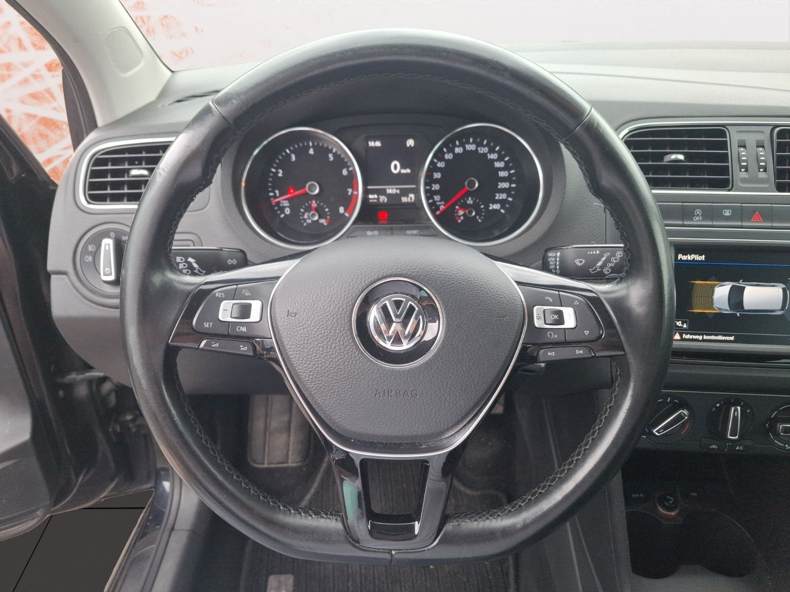 Fahrzeugabbildung Volkswagen Polo V Comfortline ! SHZ ! TOUCH ! AHK !
