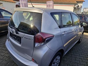 Bild 4 Toyota Verso-S 1.3 Cool