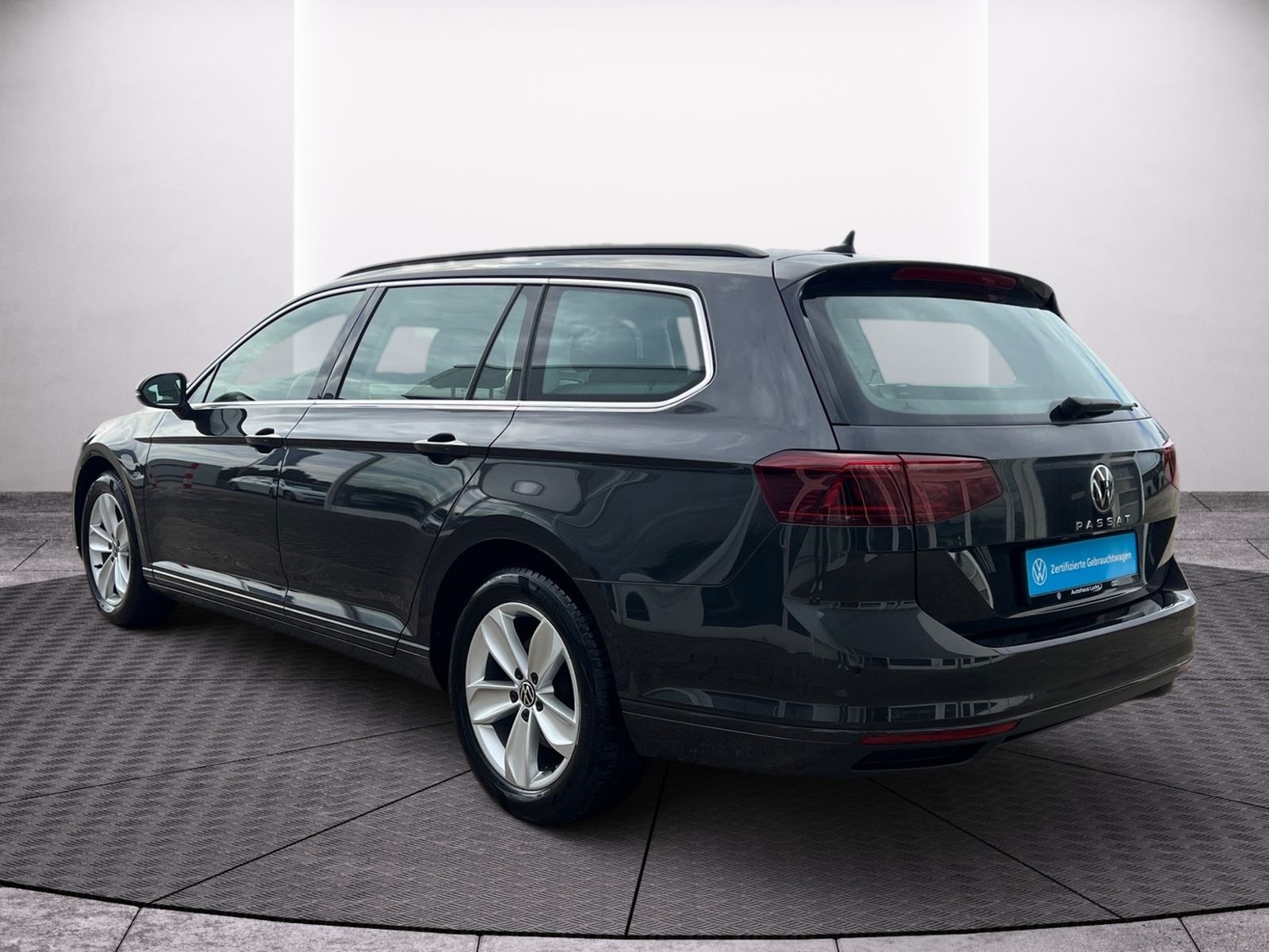 Volkswagen Passat Variant 2.0 TDI DSG Matrix Kamera elektr foto 5