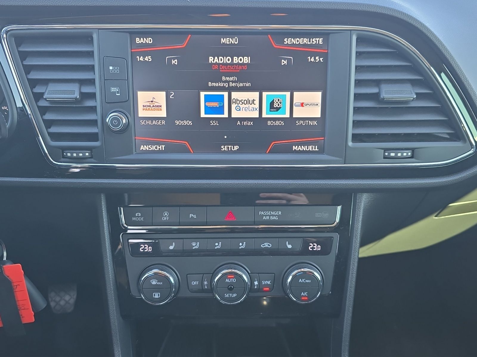 Fahrzeugabbildung SEAT Leon ST FR 1.5 TSI LED RFK SH