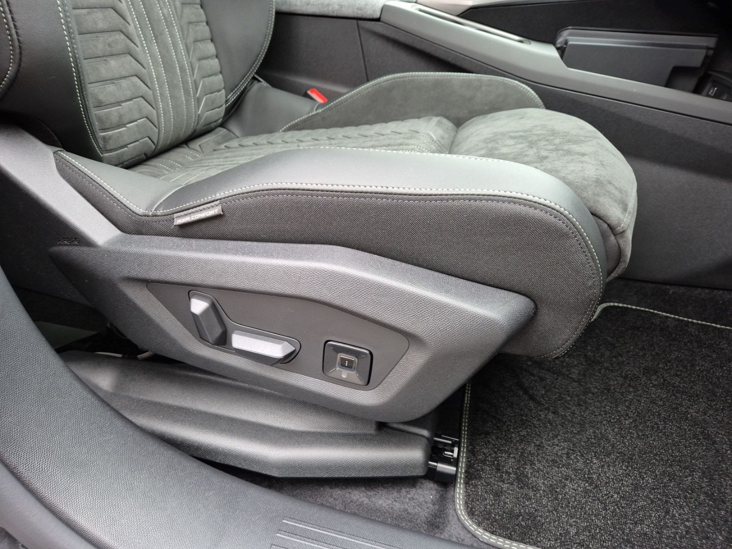 Peugeot 3008 - Bild 22