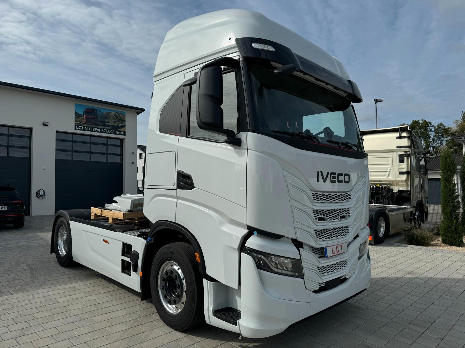 Iveco S-WAY AS440S58 T/FP - MY 26 - ADR - FULL!