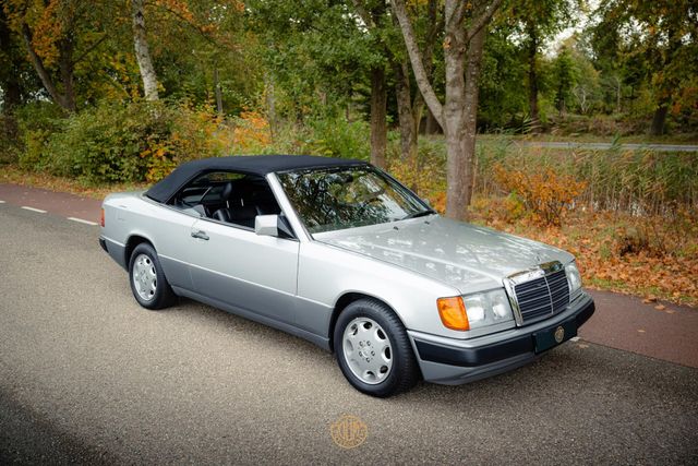 Mercedes-Benz CE 300 24-v UNIQUE