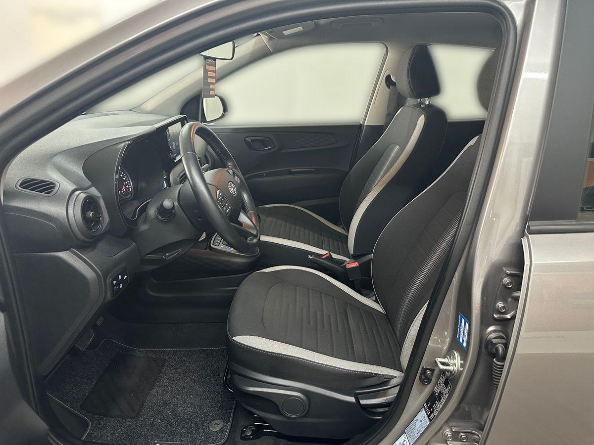 Hyundai i10 1.0 67 PS Trend Automatik+SHZ+CARplay+PDC