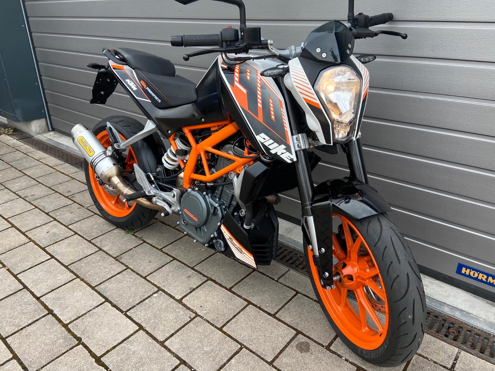 KTM 390 Duke - KD neu, Zubehör, Topzustand