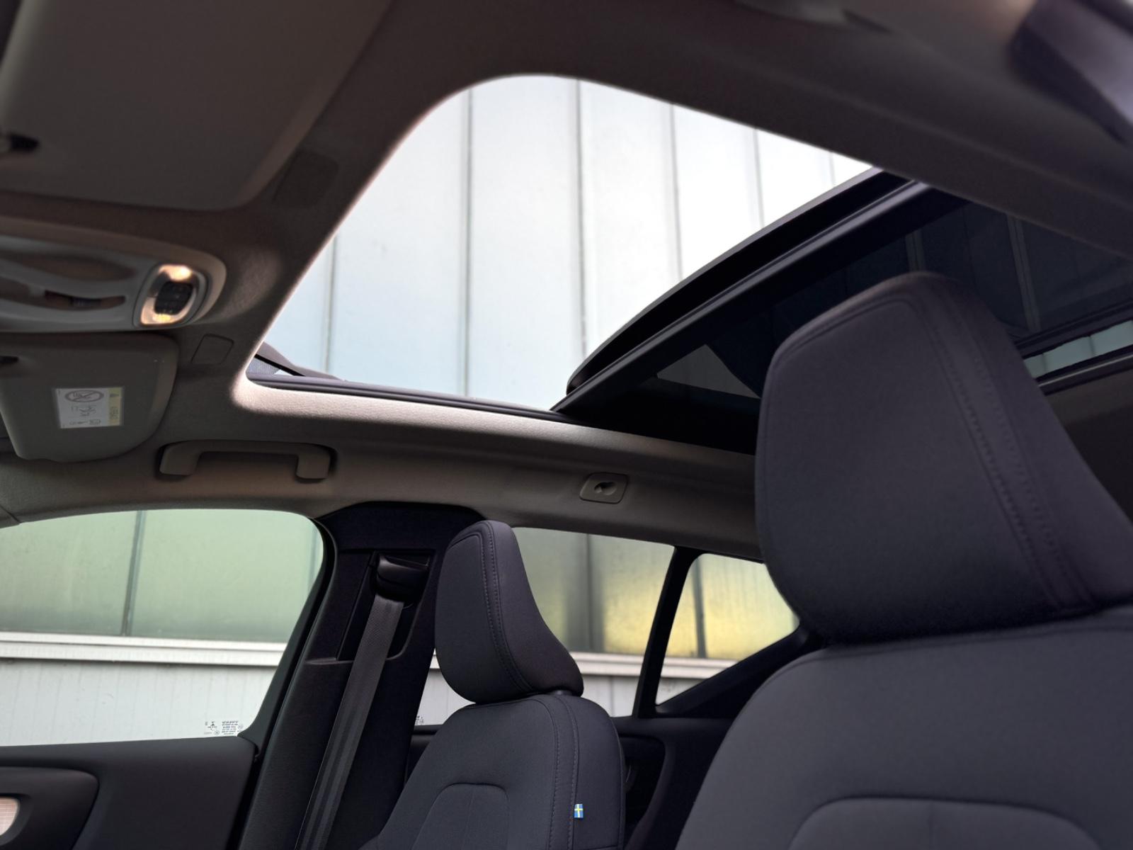Volvo XC40 1.5T3 Momentum Pro *ASSIST|PANO|NAVI|HIFI*