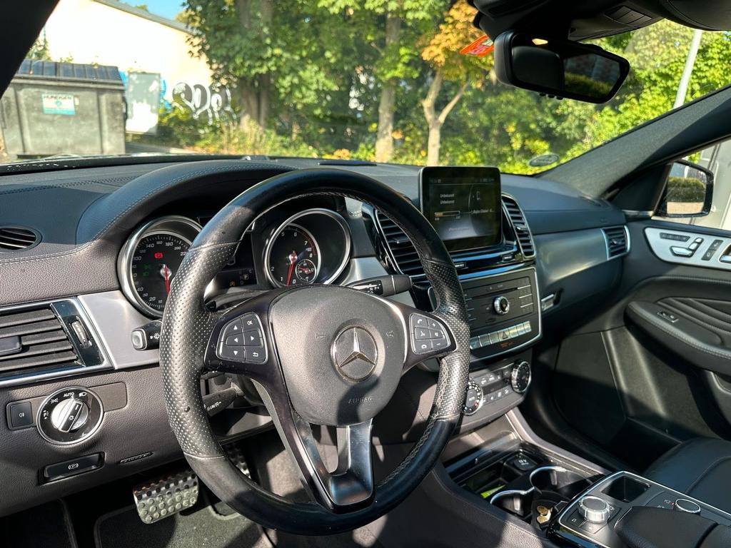 Mercedes-Benz GLE 400