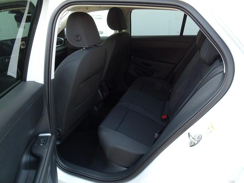 Volkswagen T-Roc 1.5 eTSI DSG ENERGY