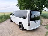Hyundai STARIA 2.2 CRDi Signature 7-Sitzer Auto 4WD - Hyundai STARIA 7-Sitzer