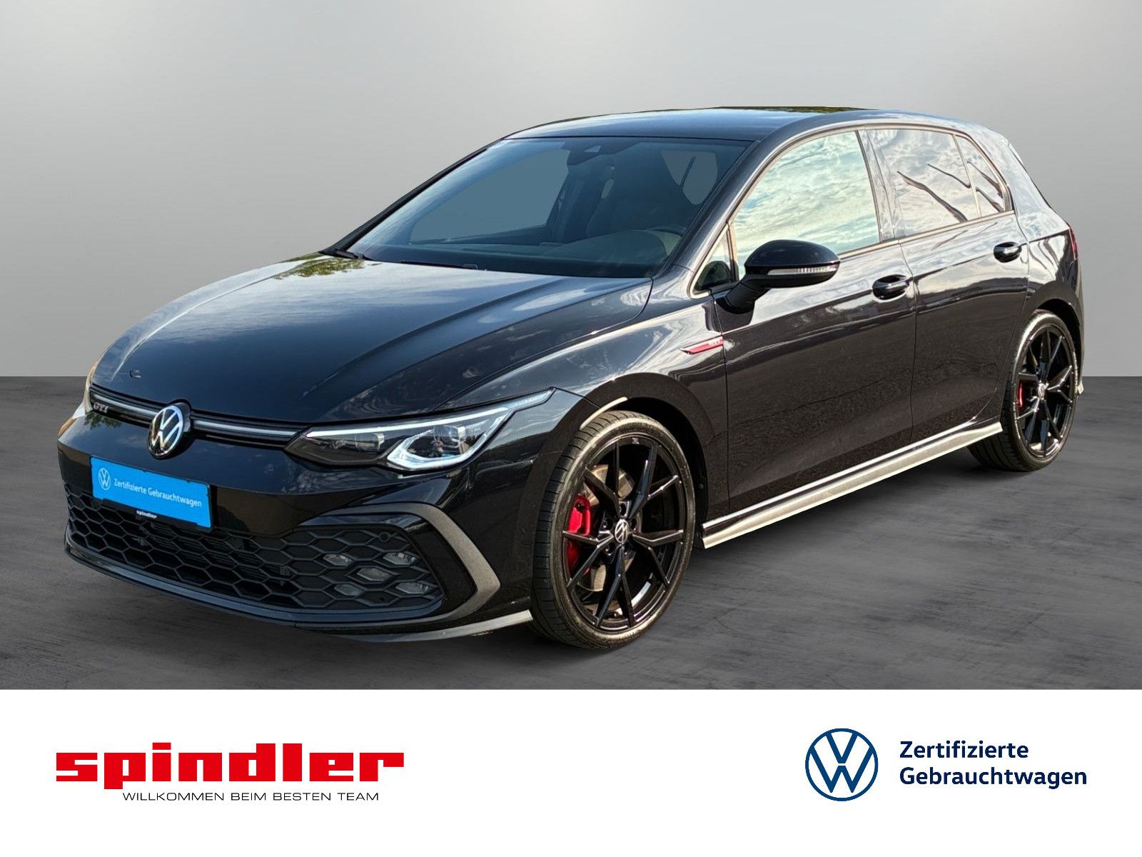 Volkswagen Golf VIII GTI 2.0 TSI DSG BlackStyle Matrix foto 1