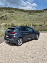 Hyundai KONA Elektro ELEKTRO 100kW Advantage Advantage - Hyundai KONA Elektro von privat