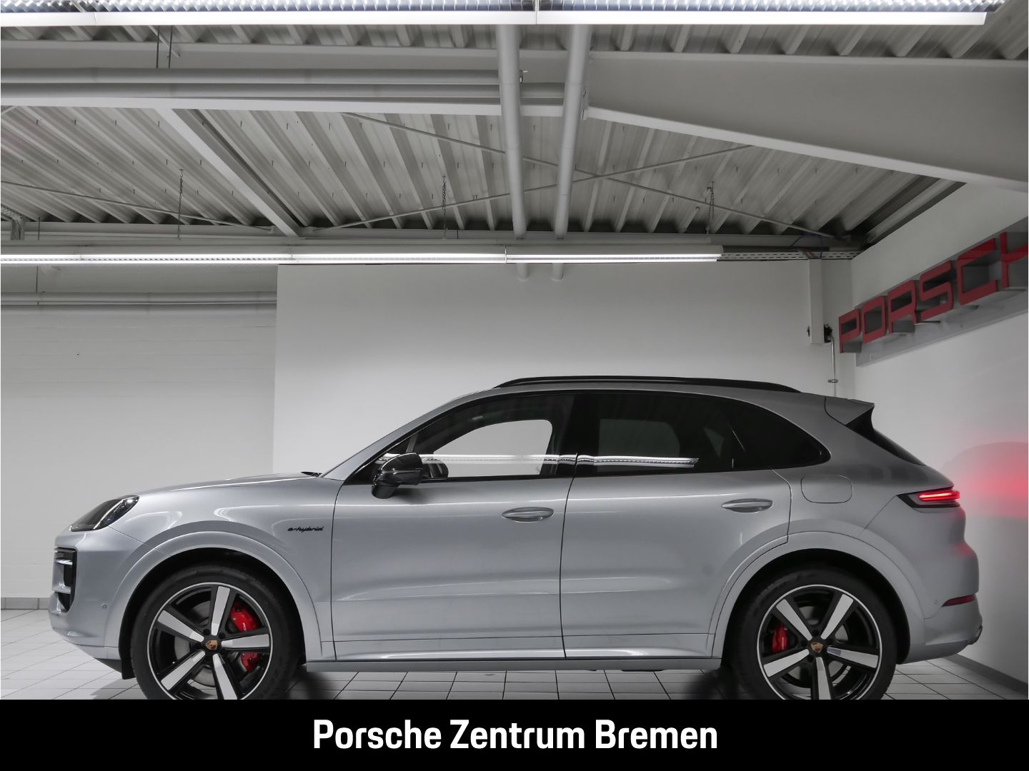 Porsche Cayenne S E-Hybrid Black Edition imagem 2