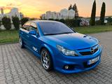 Opel Vectra OPC 2.8 V6 Saisonfahrzeug - Opel Vectra mit Benzin-Antrieb: Opc