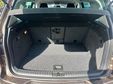 Volkswagen Tiguan - 8