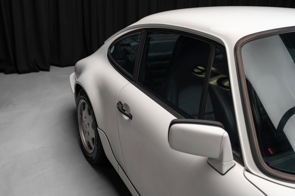 PORSCHE 964 1990