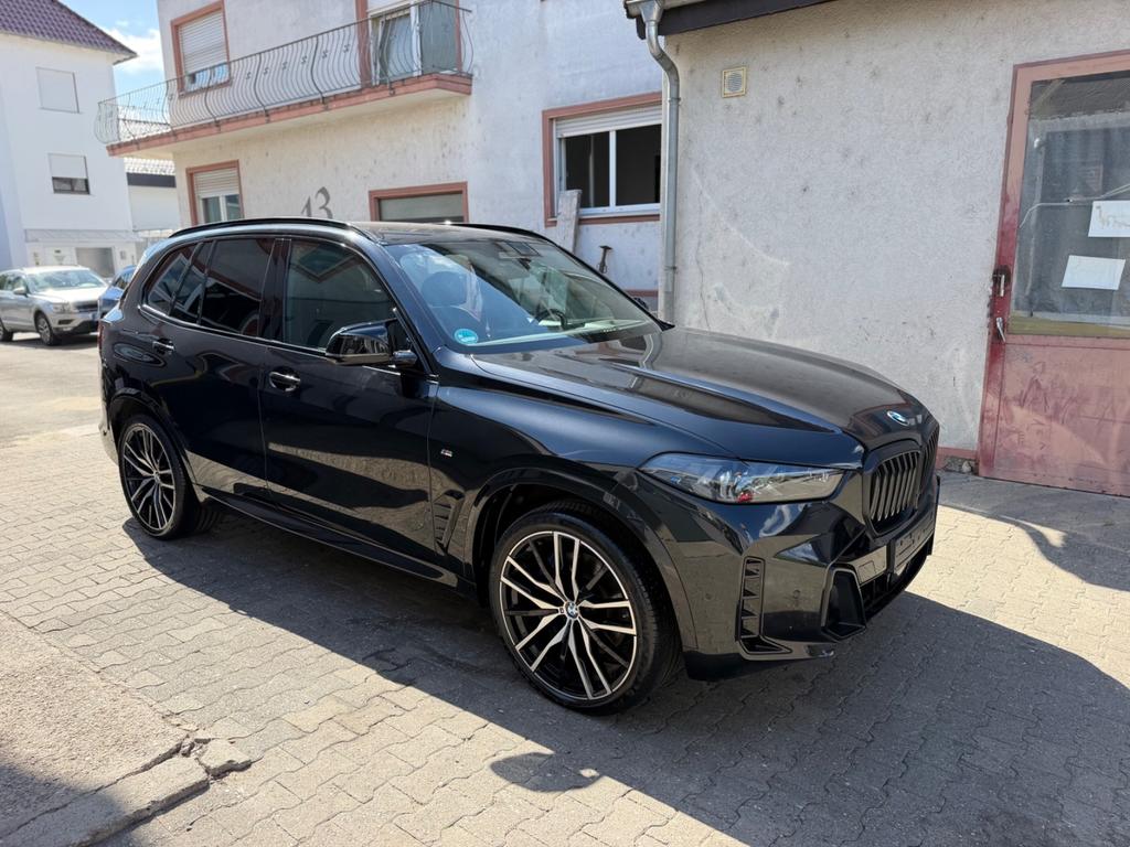 BMW X5 40 d xDrive M SportLEDCarbon360Iconic 2024