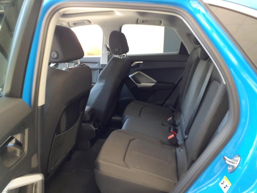 Fahrzeugabbildung Audi Q3 Sportback 40 S line 2.0 TFSI quattro LED AHK