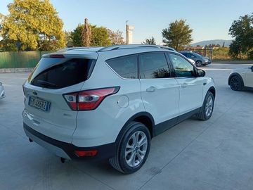 Ford Kuga - 5
