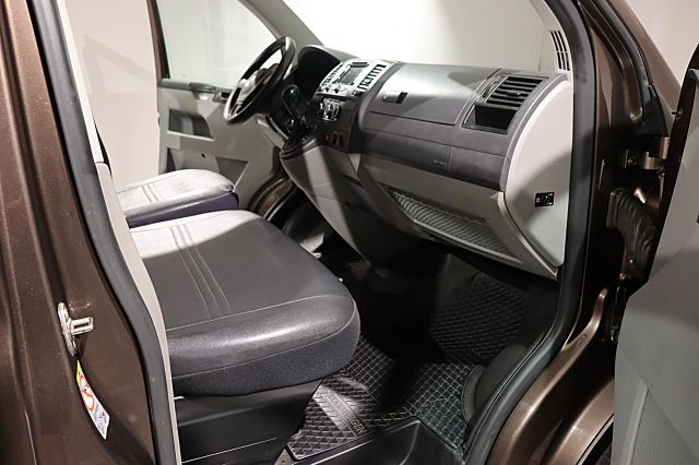T5 Doka Pritsche 2.0 TDI DSG AHK LEDER NAVI PDC