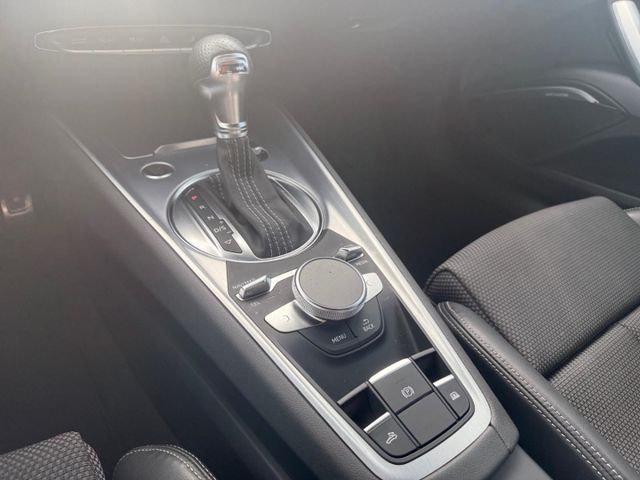 TT 45 2.0 TFSI Roadster quattro S line Navi t
