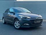 Hyundai i20 1.2 Apple Car Play/Klima/PDC/SHZ/TÜV Neu - Hyundai i20 Gebrauchtwagen in Duisburg