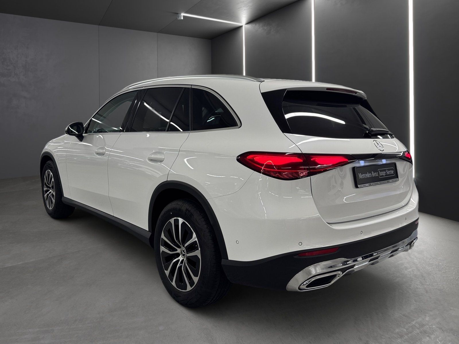 Fahrzeugabbildung Mercedes-Benz GLC 200 4M Avantgarde*Digital*360°*Distronic*AHK