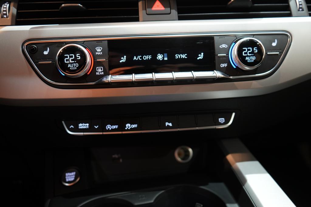 Audi A4 Avant 40 TDI S line *MATRIX*Virtual*Navi*ACC*, миниатюра 15