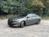 Peugeot 508 PureTech 225 EAT8 GT, DAB +, Schiebedach - schwarze Peugeot 508